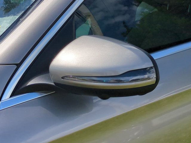 Used 2022 Mercedes-Benz GLC 300 image 12