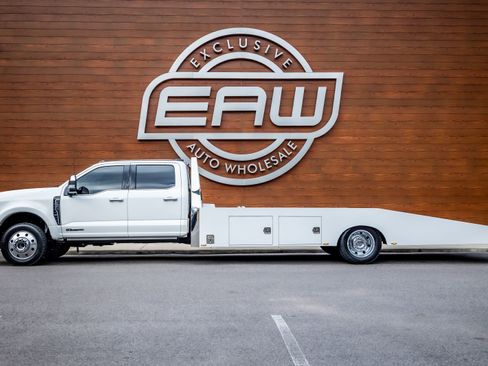 Used 2024 Ford F450 Platinum w/ FX4 Off-Road Package image 1