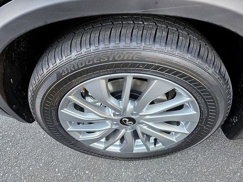 New 2025 INFINITI QX50 Luxe image 20