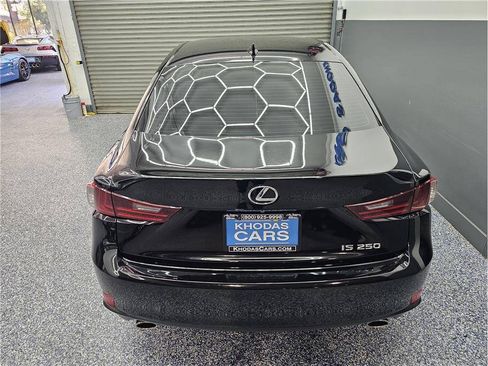 Used 2015 Lexus IS 250 RWD image 4