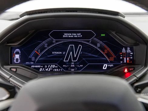 Used 2024 Lamborghini Huracan Tecnica RWD image 18