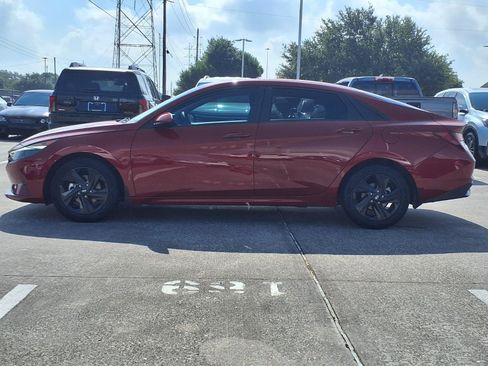 Used 2022 Hyundai Elantra SEL FWD image 22