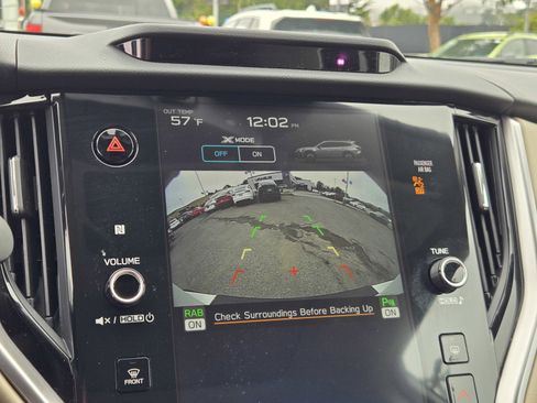 Certified 2025 Subaru Outback Limited w/ Popular Package #2 AWD/4WD image 18