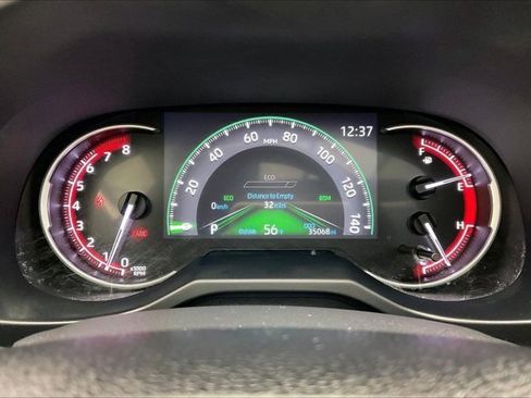 Used 2023 Toyota RAV4 XLE Premium image 23