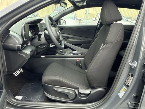 New 2026 Hyundai Elantra SEL Sport image 13
