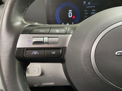 Used 2024 Hyundai Kona SEL image 21