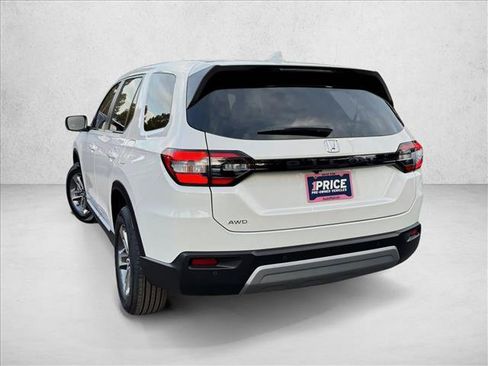 Used 2025 Honda Pilot EX-L image 6