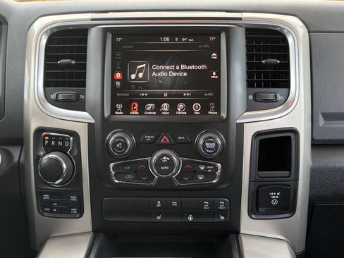 Used 2015 RAM 1500 Big Horn image 4