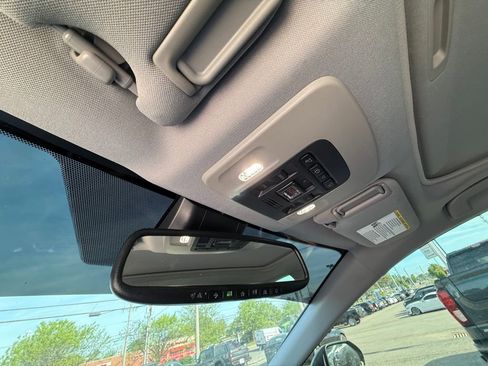 Used 2019 Toyota Camry SE w/ Audio Package image 23