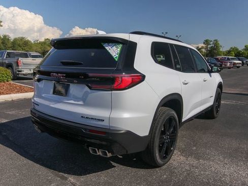 Used 2026 GMC Acadia Elevation w/ Black Edition FWD image 9