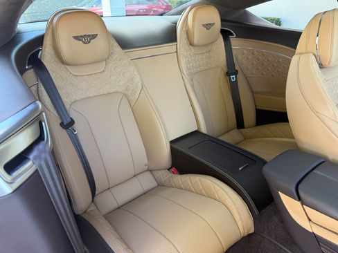 Used 2023 Bentley Continental GT Azure AWD/4WD image 13