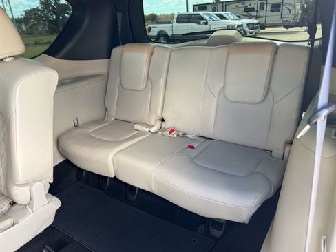 Used 2022 INFINITI QX80 Sensory w/ Cargo Package image 19