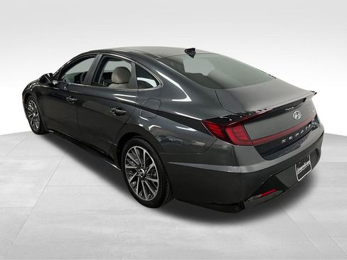 Used 2022 Hyundai Sonata Limited image 9