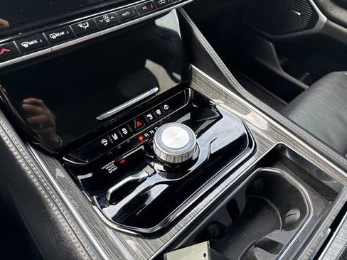 Used 2022 Jeep Wagoneer Series II w/ Premium Group I image 30