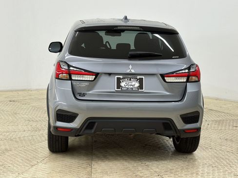 Used 2025 Mitsubishi Outlander Sport ES image 10