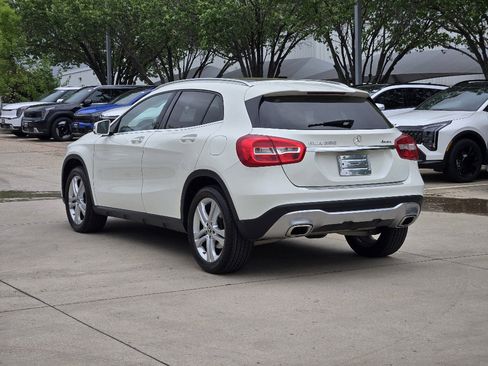Used 2018 Mercedes-Benz GLA 250 4MATIC image 3
