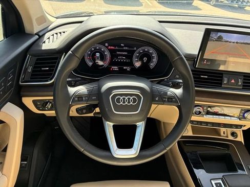 Used 2023 Audi Q5 2.0T Premium Plus w/ Premium Plus Package AWD/4WD image 18