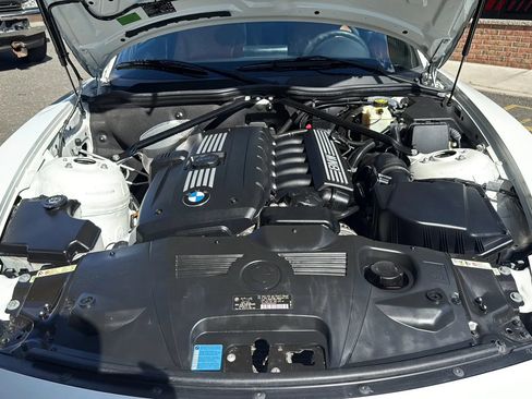 Used 2007 BMW Z4 3.0si RWD image 37