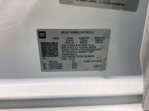 Used 2025 GMC Sierra 3500 Pro AWD/4WD image 34