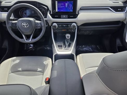 Used 2023 Toyota RAV4 XLE Premium FWD image 13
