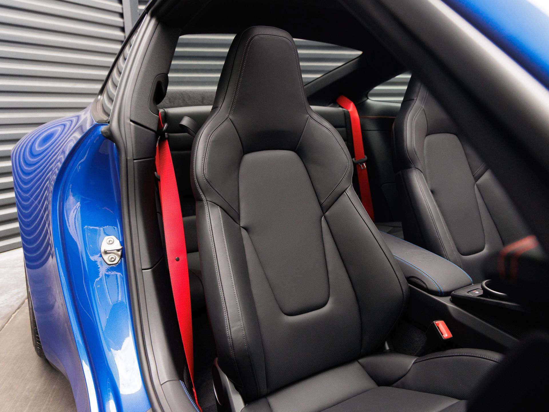 Certified 2026 Porsche 911 Carrera T RWD image 38