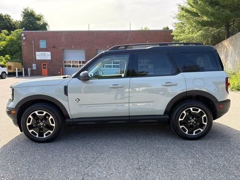 Used 2024 Ford Bronco Sport Outer Banks w/ Tech Package AWD/4WD image 3