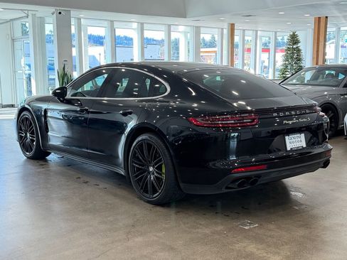 Used 2019 Porsche Panamera Turbo S image 4