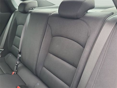 Used 2024 Chevrolet Malibu LS image 11