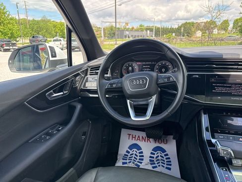 Used 2021 Audi Q7 3.0T Premium w/ Convenience Package AWD/4WD image 18