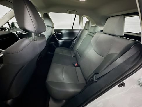 Used 2024 Toyota RAV4 XLE image 28