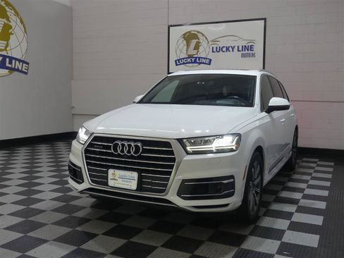 Used 2019 Audi Q7 3.0T Prestige w/ Prestige Package AWD/4WD image 4