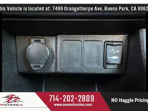 Used 2014 Toyota Corolla S FWD image 38