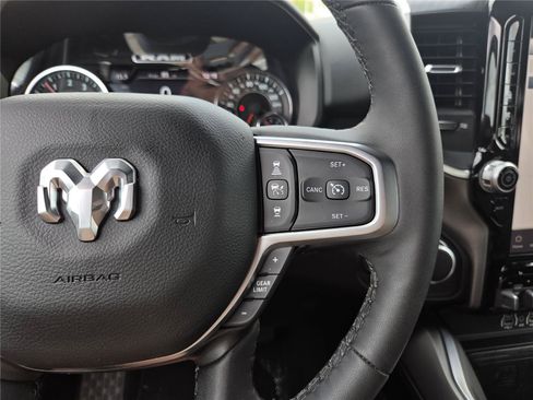Certified 2025 RAM 1500 Big Horn AWD/4WD image 27