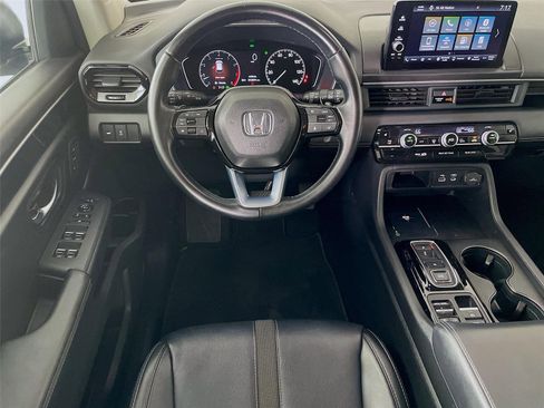 Certified 2024 Honda Pilot EX-L image 26