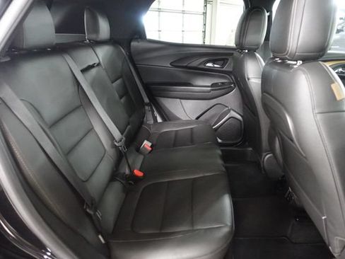 Used 2022 Chevrolet TrailBlazer ACTIV w/ Technology Package AWD/4WD image 23