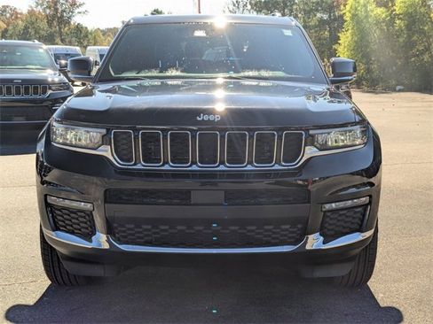 New 2025 Jeep Grand Cherokee L Limited image 3