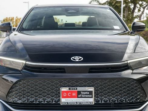Used 2026 Toyota Crown AWD/4WD image 4