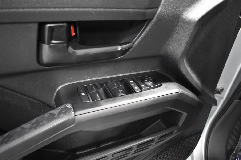 Used 2024 Toyota Tacoma TRD Off-Road w/ TRD Off Road Premium Package AWD/4WD image 17