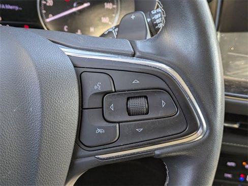 Used 2023 Buick Envision Essence image 26