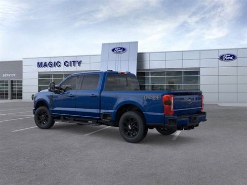 New 2026 Ford F250 Lariat w/ Black Appearance Package image 4
