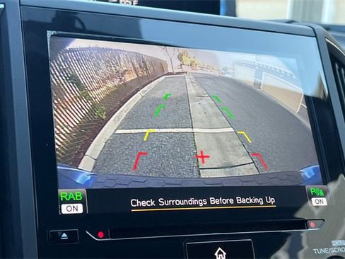 Used 2018 Subaru Crosstrek 2.0i Limited image 23