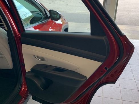 New 2026 Hyundai Tucson Blue SE image 12