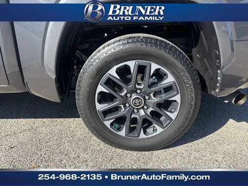 Used 2024 Toyota Tundra Limited image 9