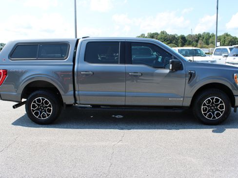 Used 2022 Ford F150 XLT w/ Equipment Group 301A Mid AWD/4WD image 5