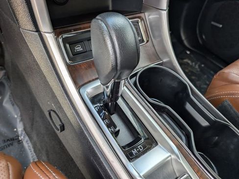 Used 2021 Subaru Ascent Touring image 27