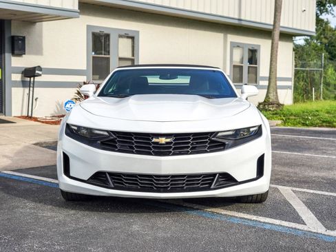 Used 2020 Chevrolet Camaro LT RWD image 2