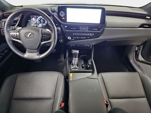 Certified 2025 Lexus ES 300h w/ Premium Package FWD image 9