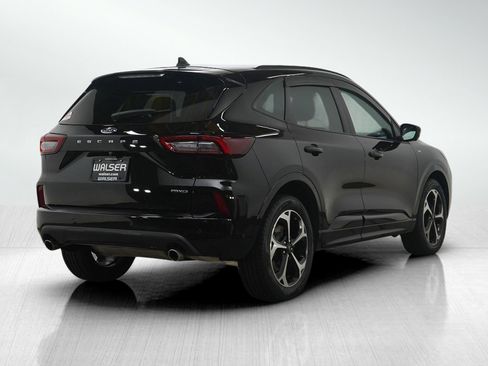 Used 2023 Ford Escape ST-Line Elite image 5
