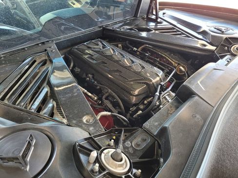 Used 2020 Chevrolet Corvette Stingray Preferred Cpe w/ 2LT Preferred Equipment Group RWD image 12
