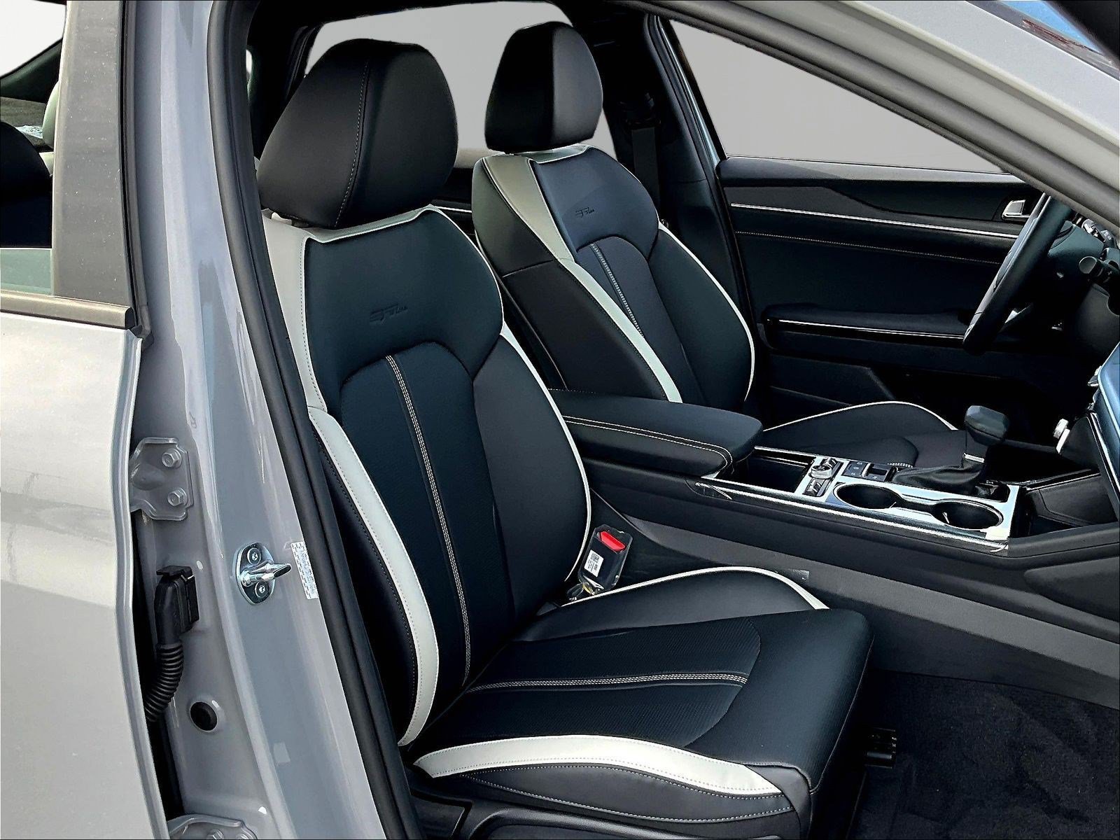 New 2026 Kia K5 GT-Line FWD image 18